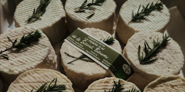 Fromage de chèvre pebre d'aï